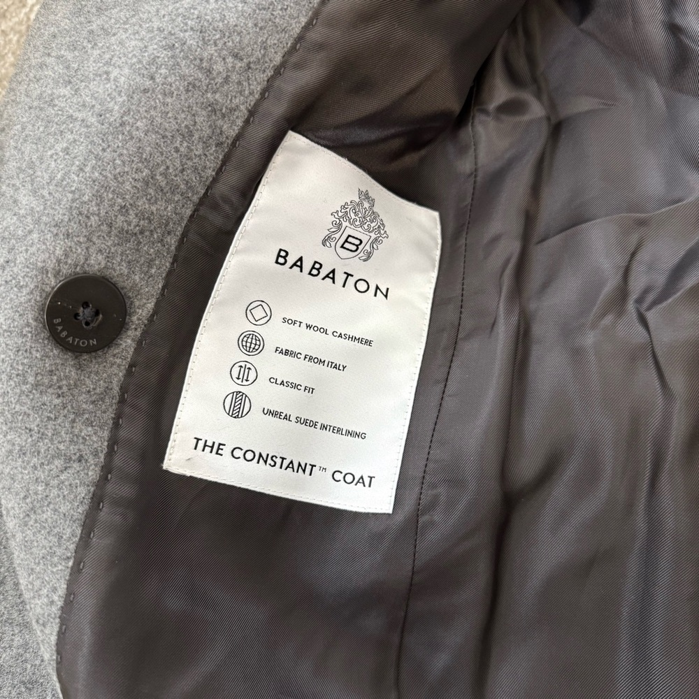 Aritzia Constant Coat - Picture 4 of 6